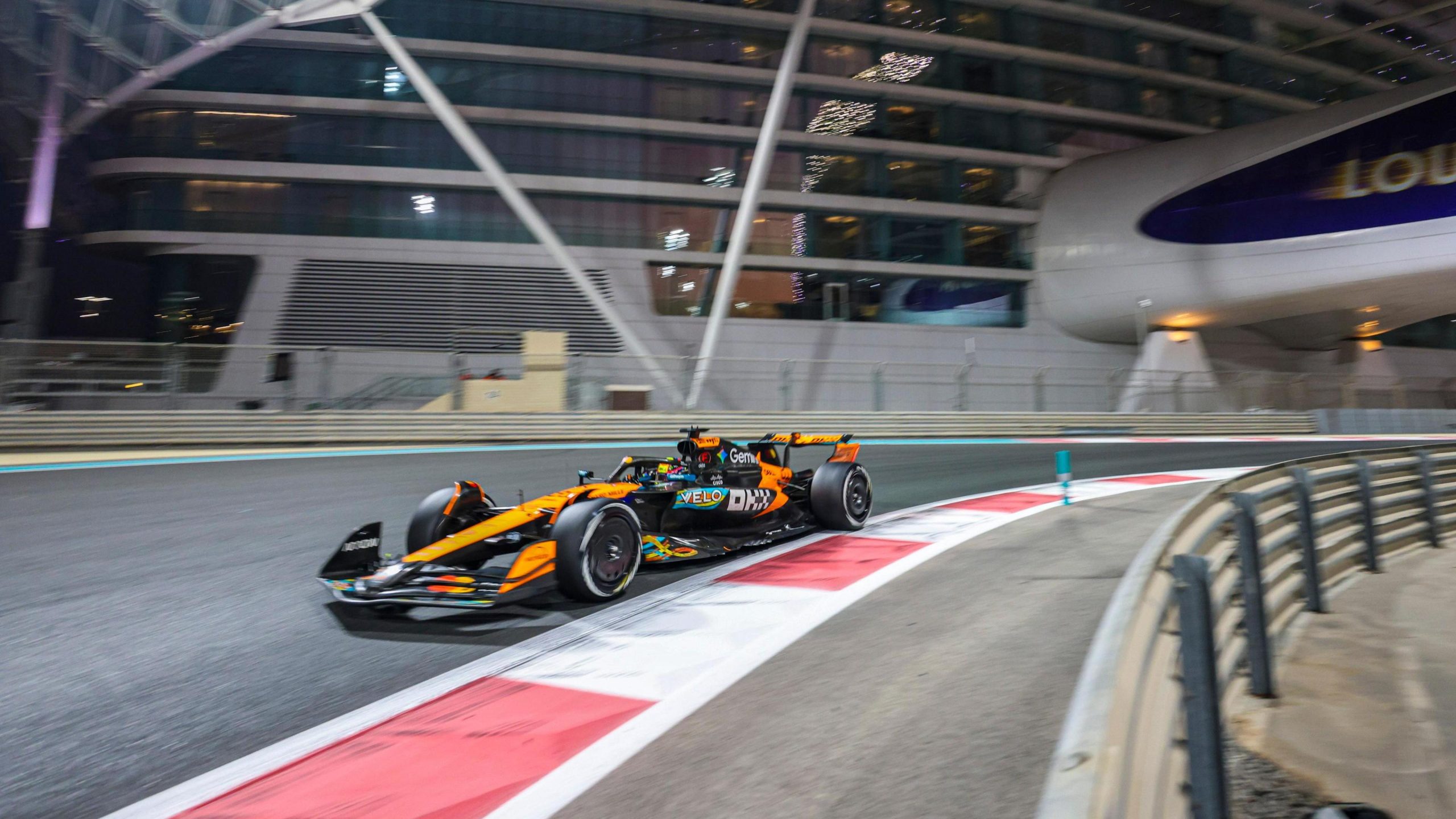 F1赛季如战争持续将于欧洲结束,斯特法诺·多梅尼卡利表示